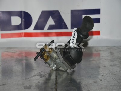 Купить 2122593g в Екатеринбурге. Клапан стояночного тормоза DAF